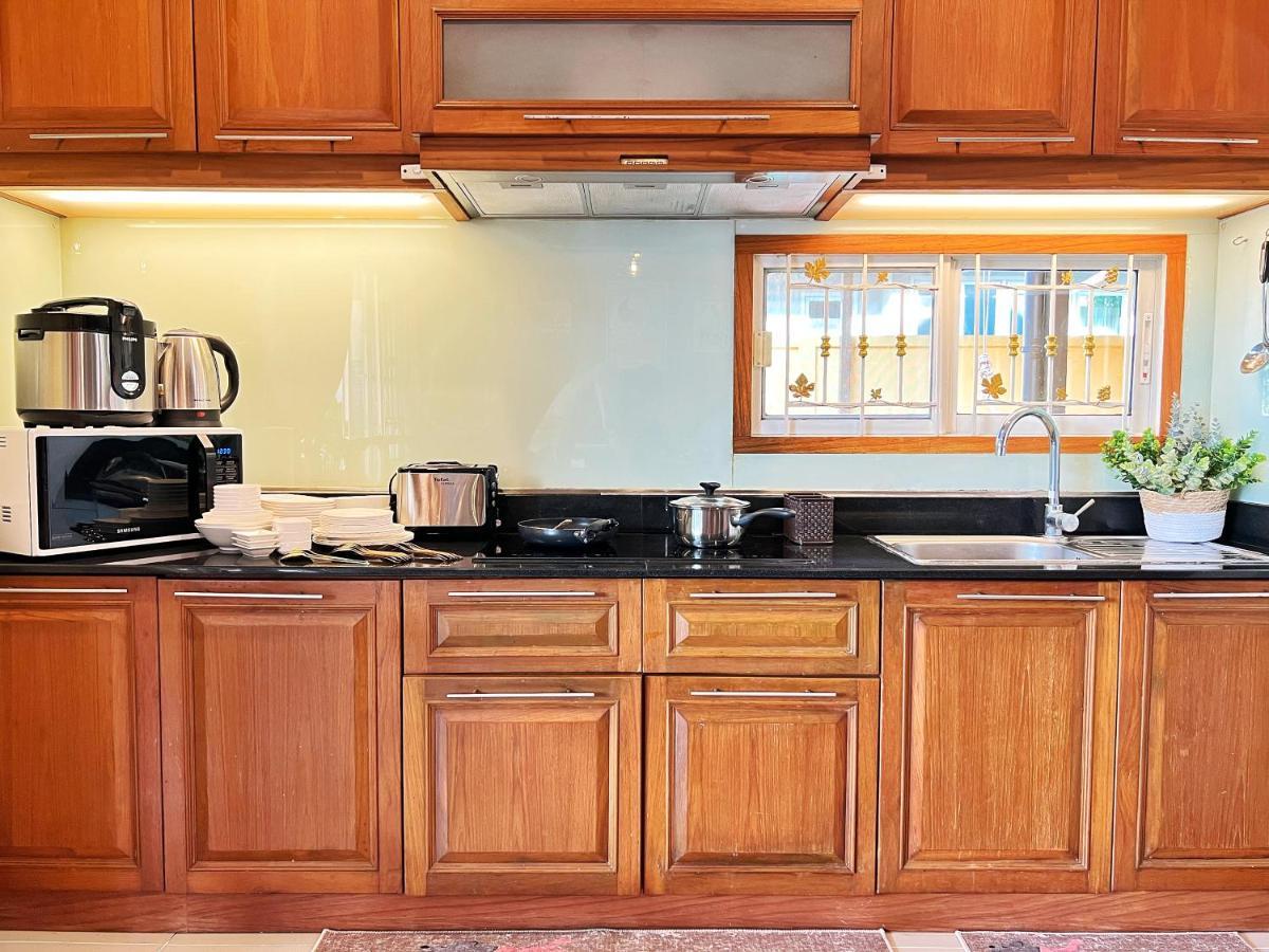 Mantra Pattaya Pool Villa With Jacuzzi In Pattaya-Pet-Friendly Jomtien Beach Exterior foto